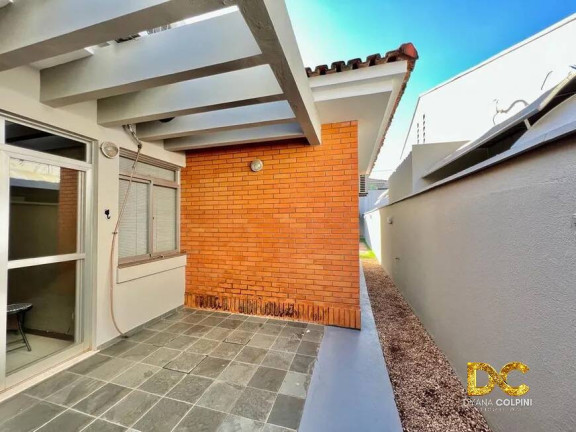Imagem Casa de Condomínio com 3 Quartos à Venda, 212 m² em Jardim Itália - Cuiabá