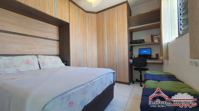 Imagem Apartamento com 2 Quartos à Venda, 68 m² em Centro - Jacareí