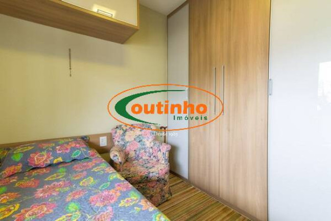 Imagem Apartamento com 4 Quartos à Venda, 140 m² em Tijuca - Rio De Janeiro Imagem Apartamento com 4 Quartos à Venda, 140 m² em Tijuca - Rio De Janeiro