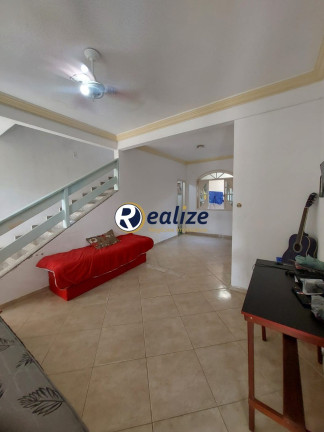 Imagem Casa com 3 Quartos à Venda, 200 m² em Santa Mônica - Guarapari Imagem Casa com 3 Quartos à Venda, 200 m² em Santa Mônica - Guarapari