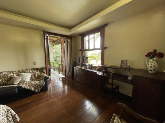 Casa com 4 Quartos à Venda, 642 m² em Bandeirantes,(pampulha) - Belo Horizonte
