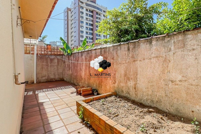 Imagem Casa com 3 Quartos à Venda, 200 m² em Jardim Lindóia - Porto Alegre Imagem Casa com 3 Quartos à Venda, 200 m² em Jardim Lindóia - Porto Alegre