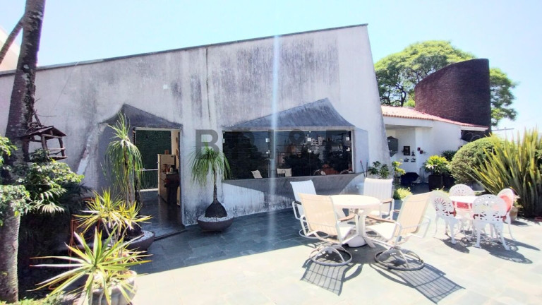 Imagem Casa com 3 Quartos à Venda, 303 m² em Jardim Prudência - São Paulo Imagem Casa com 3 Quartos à Venda, 303 m² em Jardim Prudência - São Paulo