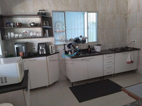 Imagem Casa com 3 Quartos à Venda, 250 m² em Getuba - Caraguatatuba
