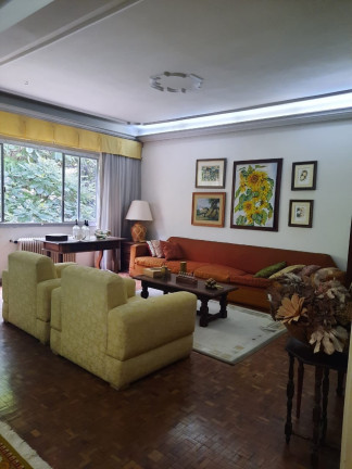 Apartamento com 3 Quartos à Venda, 220 m² em Moinhos De Vento - Porto Alegre