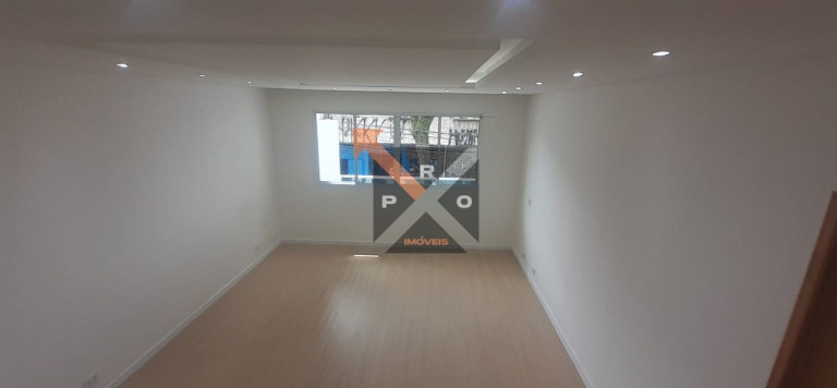 Imagem Casa com 3 Quartos à Venda, 250 m² em Vila Monumento - São Paulo