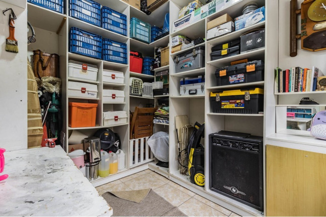Imagem Casa com 3 Quartos à Venda, 290 m² em Jardim Europa - Porto Alegre Imagem Casa com 3 Quartos à Venda, 290 m² em Jardim Europa - Porto Alegre