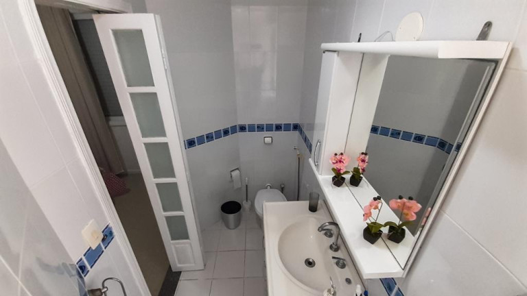 Imagem Apartamento com 3 Quartos à Venda, 100 m² em Pitangueiras - Guarujá