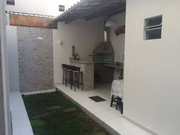 Imagem Casa com 3 Quartos à Venda, 135 m² em Mangabeira - Feira De Santana Imagem Casa com 3 Quartos à Venda, 135 m² em Mangabeira - Feira De Santana
