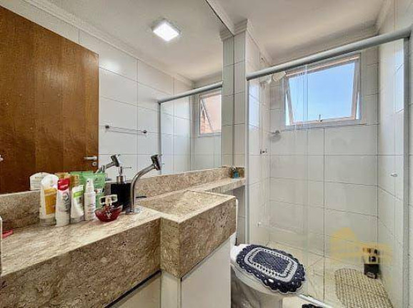 Imagem Apartamento com 2 Quartos à Venda, 54 m² em Vila Guilhermina - Praia Grande