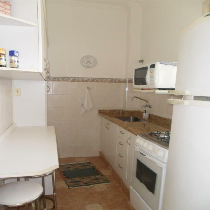 Imagem Apartamento com 1 Quarto à Venda ou Temporada, 50 m² em Pitangueiras - Guarujá Imagem Apartamento com 1 Quarto à Venda ou Temporada, 50 m² em Pitangueiras - Guarujá