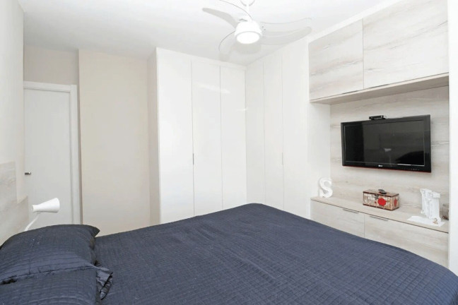 Imagem Apartamento com 2 Quartos à Venda, 65 m² em São Sebastião - Porto Alegre Imagem Apartamento com 2 Quartos à Venda, 65 m² em São Sebastião - Porto Alegre