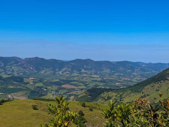 Imagem Chácara com 4 Quartos à Venda, 443 m² em Pitangueiras - Caldas