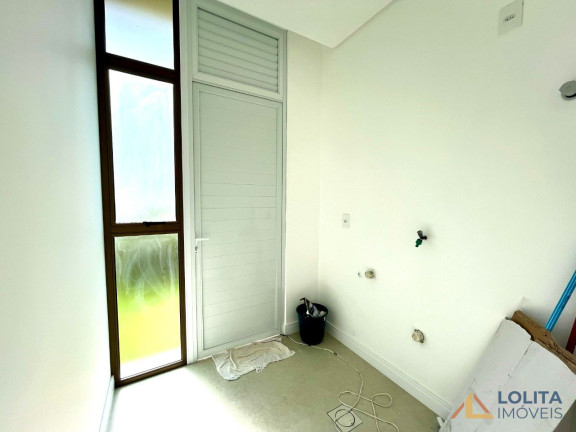 Imagem Casa com 3 Quartos à Venda, 165 m² em Itacorubi - Florianopolis Imagem Casa com 3 Quartos à Venda, 165 m² em Itacorubi - Florianopolis