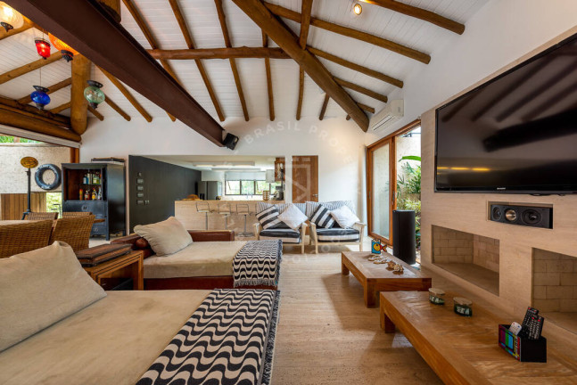Imagem Casa com 4 Quartos à Venda, 267 m² em Maresias - São Sebastião Imagem Casa com 4 Quartos à Venda, 267 m² em Maresias - São Sebastião