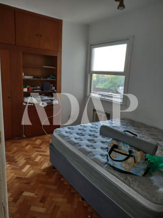 Imagem Imóvel com 3 Quartos à Venda, 130 m² em Flamengo - Rio De Janeiro Imagem Imóvel com 3 Quartos à Venda, 130 m² em Flamengo - Rio De Janeiro