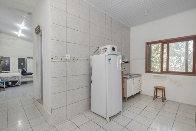 Imagem Casa com 3 Quartos à Venda, 250 m² em Espírito Santo - Porto Alegre
