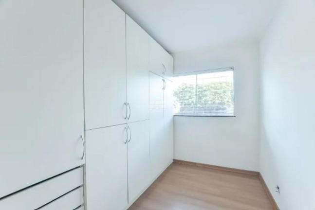 Imagem Casa com 3 Quartos à Venda, 190 m² em Novo Mundo - Curitiba Imagem Casa com 3 Quartos à Venda, 190 m² em Novo Mundo - Curitiba