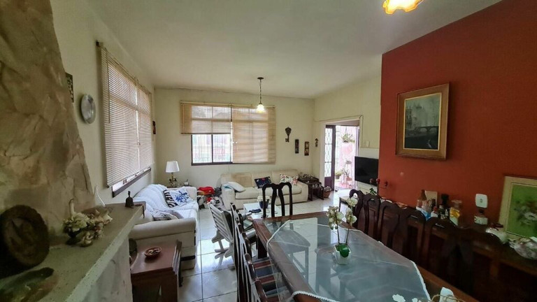 Imagem Casa com 3 Quartos à Venda, 153 m² em São Sebastião - Porto Alegre