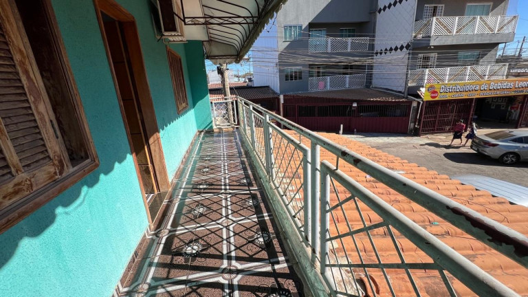 Imagem Casa com 3 Quartos à Venda, 220 m² em Samambaia Sul (samambaia) - Brasília
