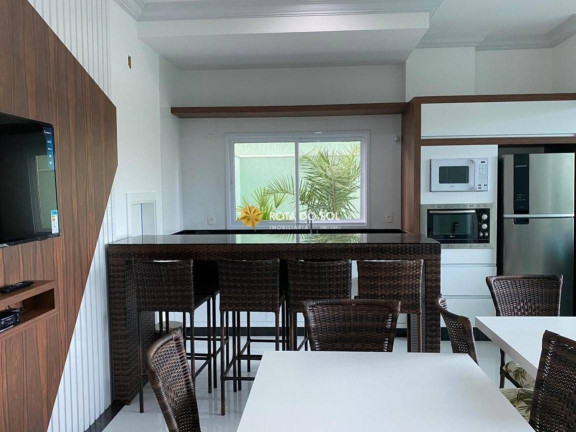 Imagem Apartamento com 3 Quartos à Venda, 174 m² em Centro - Bombinhas