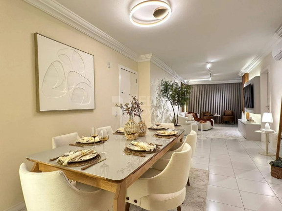 Imagem Apartamento com 3 Quartos à Venda, 110 m² em Centro - Balneário Camboriú