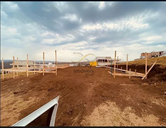 Casa com 5 Quartos à Venda, 268 m² em Gran Park - Vespasiano