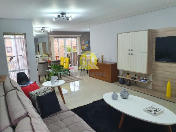 Imagem Casa com 3 Quartos à Venda, 191 m² em Umbará - Curitiba Imagem Casa com 3 Quartos à Venda, 191 m² em Umbará - Curitiba