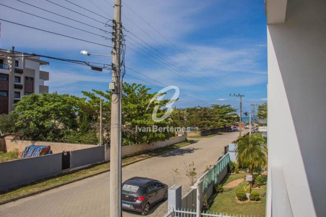 Imagem Apartamento com 2 Quartos para Temporada, em Bombinhas Imagem Apartamento com 2 Quartos para Temporada, em Bombinhas