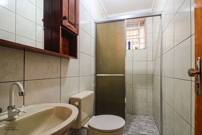 Imagem Apartamento com 3 Quartos à Venda, 80 m² em Vila Assunção - Porto Alegre