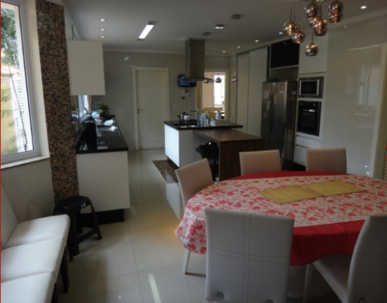 Imagem Casa com 5 Quartos à Venda, 700 m² em Santo Amaro - São Paulo Imagem Casa com 5 Quartos à Venda, 700 m² em Santo Amaro - São Paulo