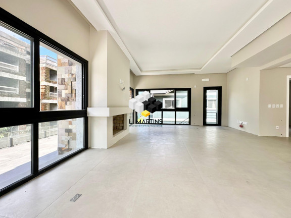 Imagem Casa com 3 Quartos à Venda, 492 m² em Centro - Canela Imagem Casa com 3 Quartos à Venda, 492 m² em Centro - Canela