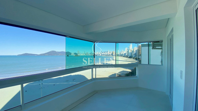 Imagem Apartamento com 3 Quartos à Venda, 145 m² em Centro - Balneário Camboriú Imagem Apartamento com 3 Quartos à Venda, 145 m² em Centro - Balneário Camboriú