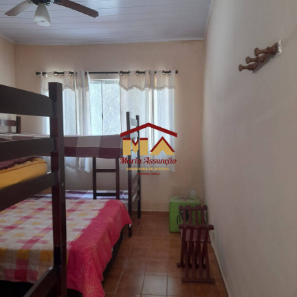 Imagem Chácara com 5 Quartos para Temporada, em Cabo Frio Imagem Chácara com 5 Quartos para Temporada, em Cabo Frio