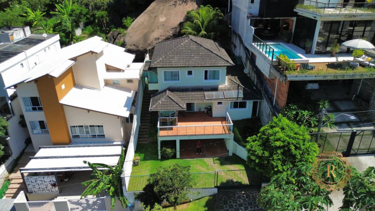 Casa com 3 Quartos à Venda, 173 m² em Fradinhos - Vitória