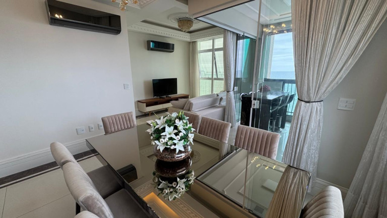 Imagem Apartamento com 4 Quartos à Venda, 157 m² em Meia Praia - Itapema Imagem Apartamento com 4 Quartos à Venda, 157 m² em Meia Praia - Itapema