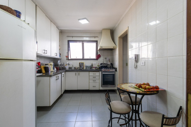 Imagem Apartamento com 3 Quartos à Venda, 122 m² em Moema - São Paulo Imagem Apartamento com 3 Quartos à Venda, 122 m² em Moema - São Paulo