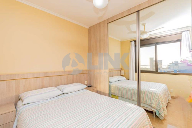 Imagem Apartamento com 3 Quartos à Venda, 103 m² em Menino Deus - Porto Alegre Imagem Apartamento com 3 Quartos à Venda, 103 m² em Menino Deus - Porto Alegre