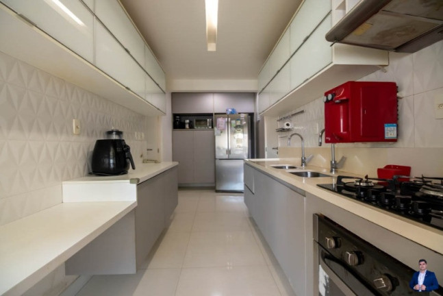Imagem Imóvel com 4 Quartos à Venda, 169 m² em Ponta Negra - Manaus