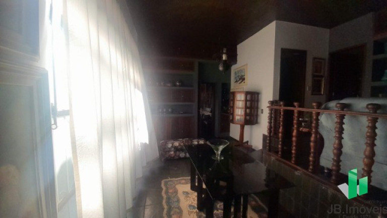 Imagem Casa com 3 Quartos à Venda, 180 m² em Cândida Câmara - Montes Claros