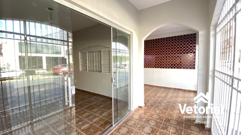 Imagem Sobrado com 3 Quartos para Alugar, 170 m² em Sandra Regina - Barreiras Imagem Sobrado com 3 Quartos para Alugar, 170 m² em Sandra Regina - Barreiras