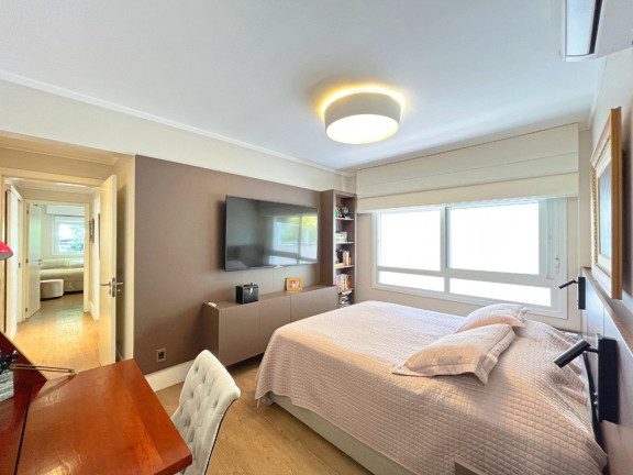 Imagem Apartamento com 3 Quartos à Venda, 170 m² em Petrópolis - Porto Alegre