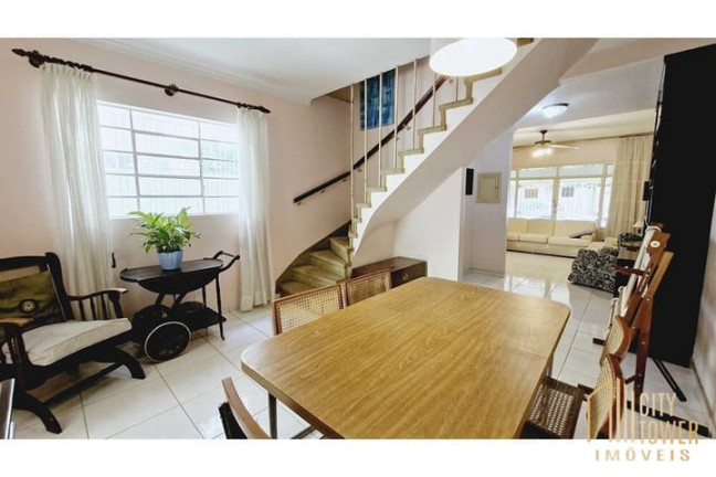 Casa com 3 Quartos à Venda, 177 m² em Vila Nova Conceição - São Paulo