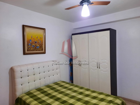 Imagem Imóvel com 4 Quartos à Venda, 120 m²