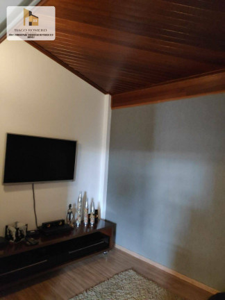 Imagem Sobrado com 4 Quartos à Venda ou Locação, 360 m² em Araraquara