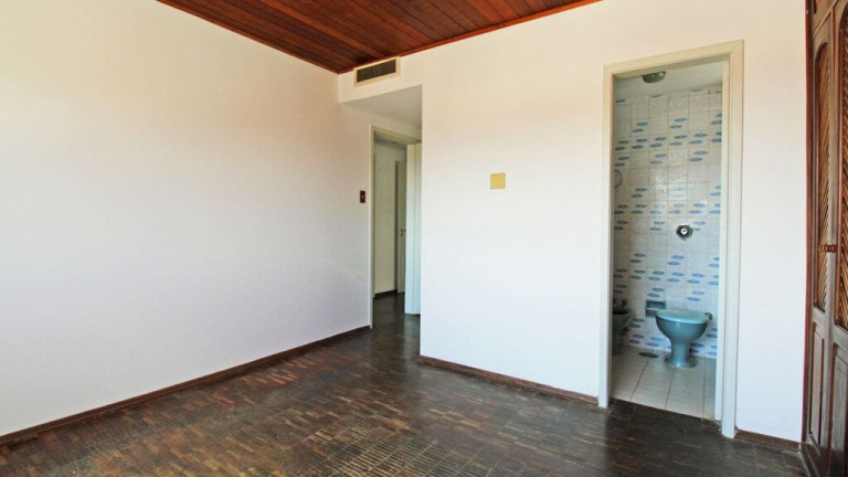 Imagem Cobertura com 3 Quartos à Venda, 208 m² em Auxiliadora - Porto Alegre