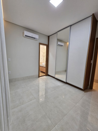 Imagem Casa com 3 Quartos à Venda, 200 m² em Cidade Satélite São Luiz - Aparecida De Goiânia