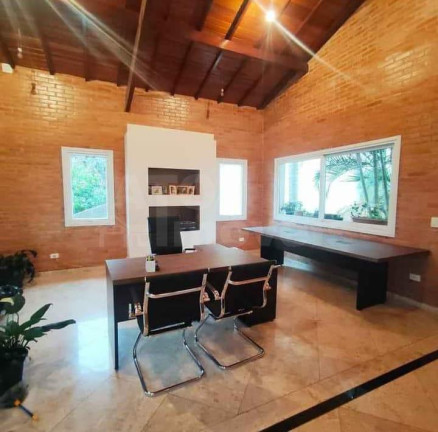 Imagem Casa com 3 Quartos à Venda, 700 m² em Alpes Dos Araçás (jordanésia) - Cajamar Imagem Casa com 3 Quartos à Venda, 700 m² em Alpes Dos Araçás (jordanésia) - Cajamar
