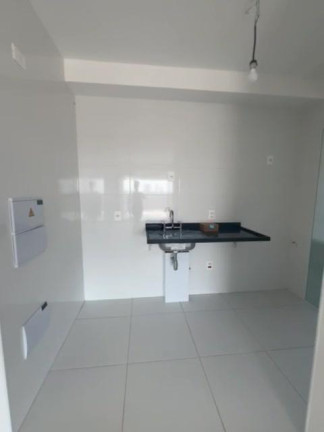 Imagem Apartamento com 2 Quartos à Venda, 81 m²
