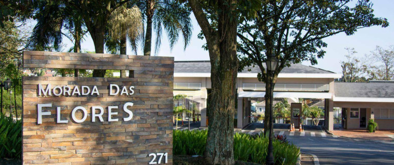 Imagem Casa com 4 Quartos à Venda, 413 m² em Morada Das Flores (aldeia Da Serra) - Santana De Parnaíba